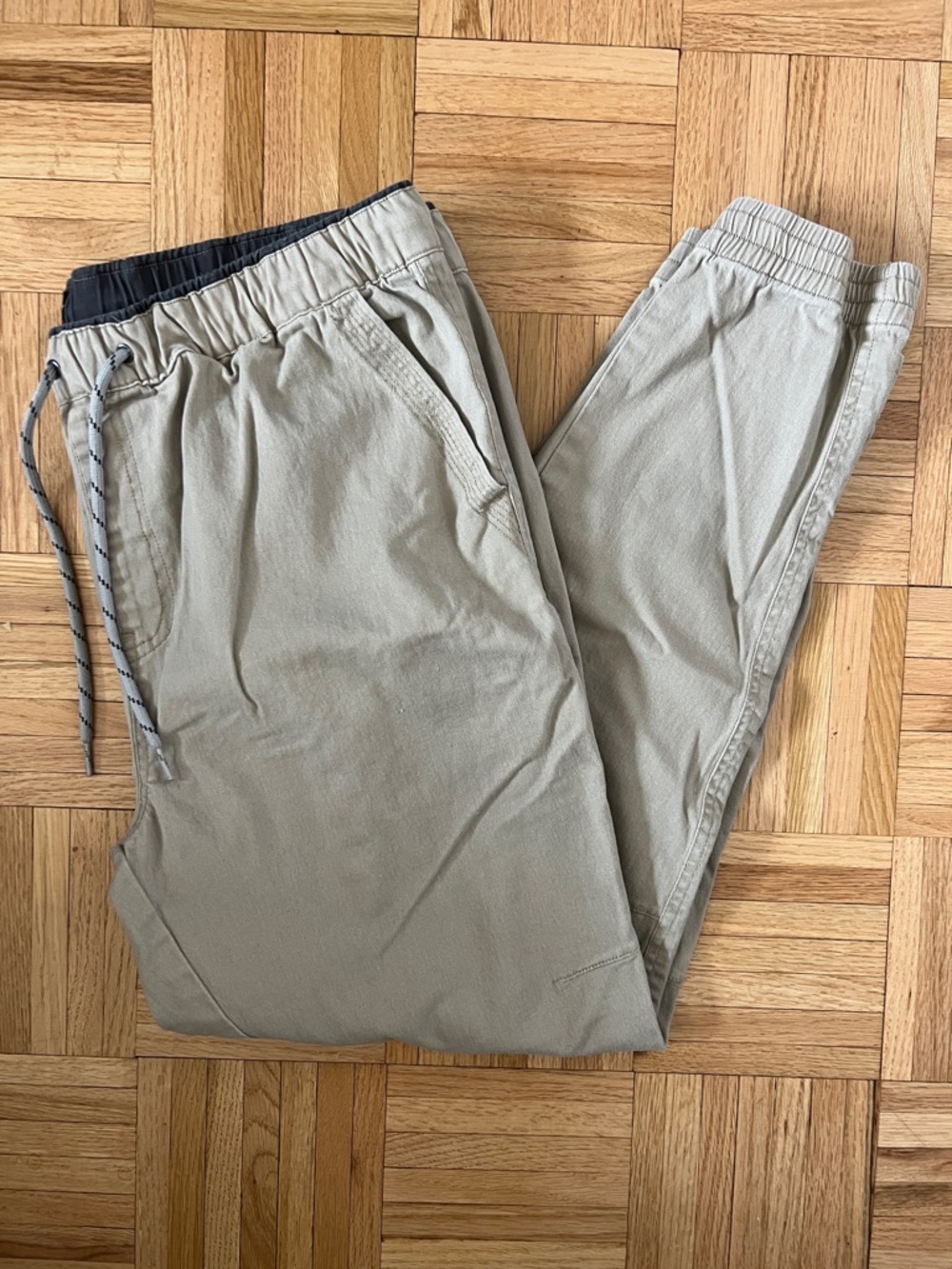 Plugg Men's XL (38) Drawstring Joggers in Khaki with Elastic Drawstring Waist